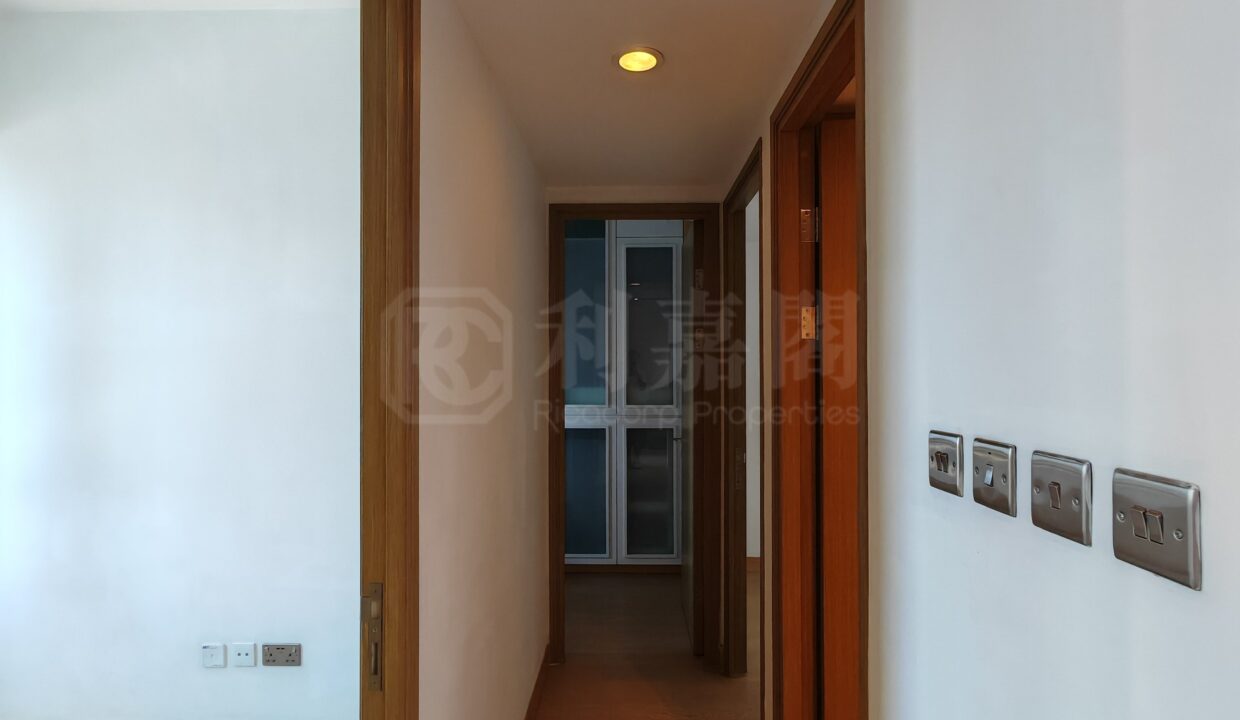 4e80e10a-e3e9-496e-ac97-44ba27d91d54.jpeg