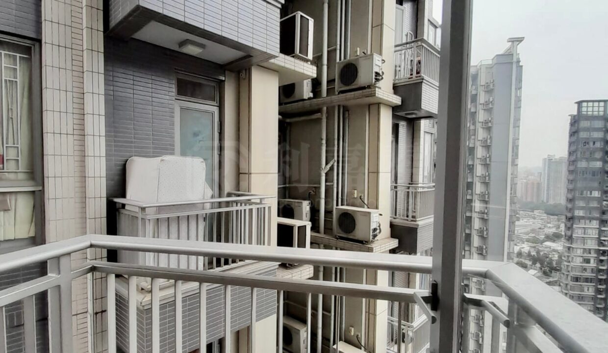 5c28ff7e-f58d-40e0-a396-c85e652fff07.jpeg