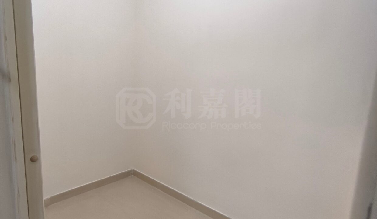 773709fa-32f8-4b19-bd49-19d803848841.jpeg