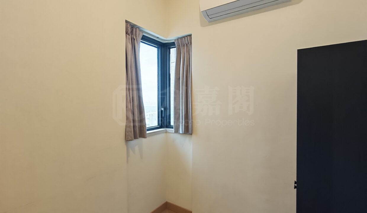 82ff25ad-9102-4878-b38a-4eead1b6a529.jpeg