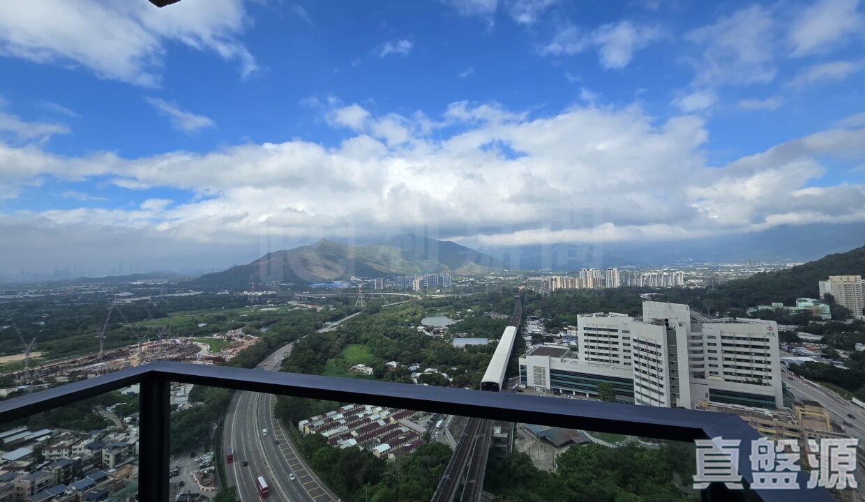 8c46eae2-c760-479b-8d95-b8b60b27d36f.jpeg