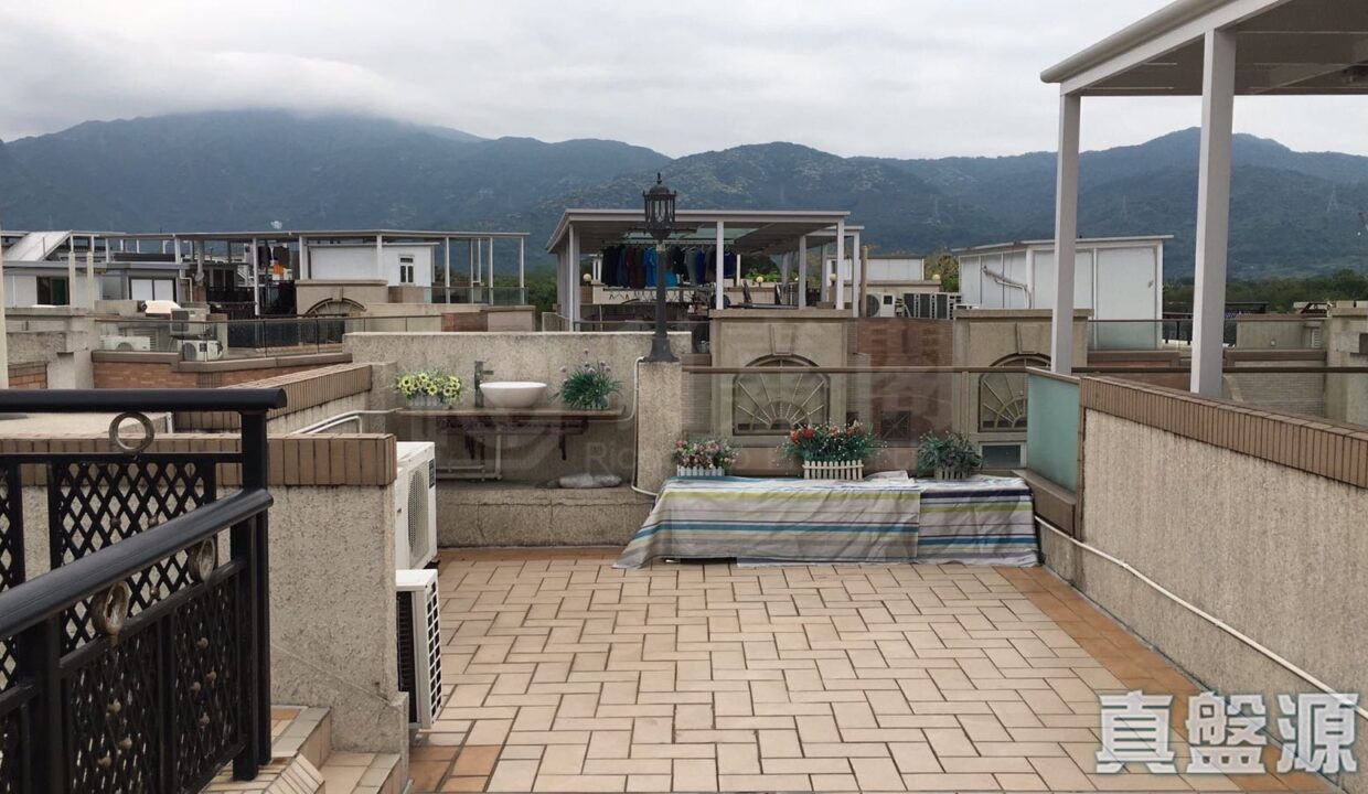 a4239ebb-c3f3-4477-b9cf-7769599d4369.jpeg