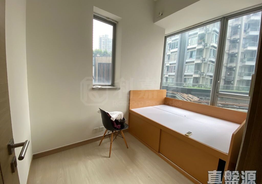 aa7b2425-3e60-4f2d-844d-a9df3a1b61e0.jpeg