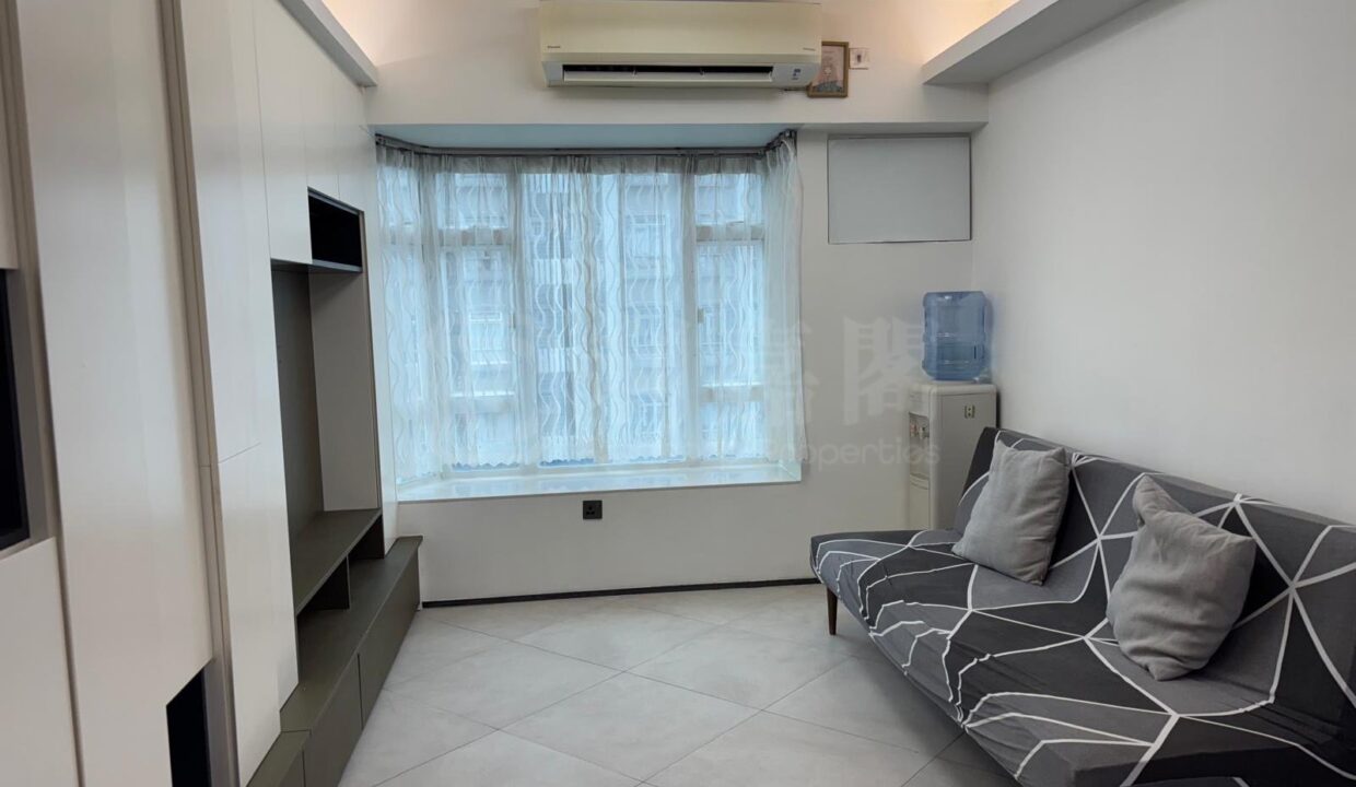aac60f6b-2fe6-4d15-9491-feabf18a6c39.jpeg