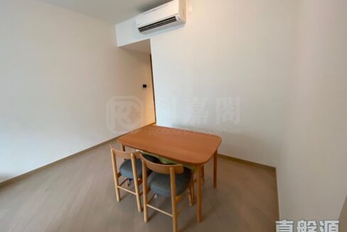 ad541864-11ca-48cd-a007-94bed8544532.jpeg