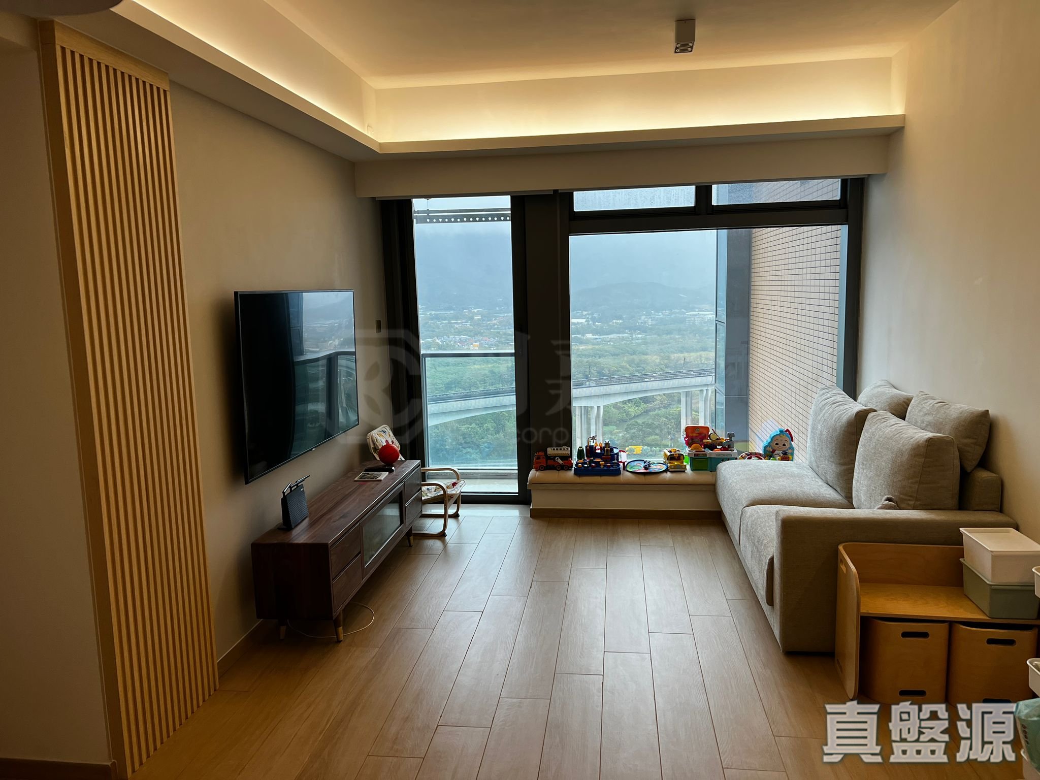 爾巒 茵羅洛斯大道 3座 - 元朗屋網 28YuenLong.com