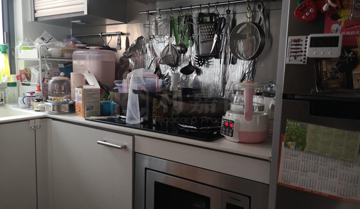 b8167963-25f4-43c7-b7d4-e27ec141ae65.jpeg