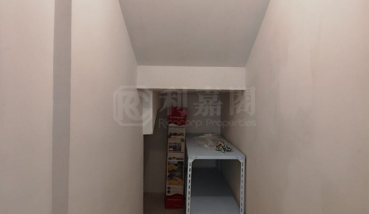 bd27e110-12ac-4f02-9f47-f64c0361292e.jpeg