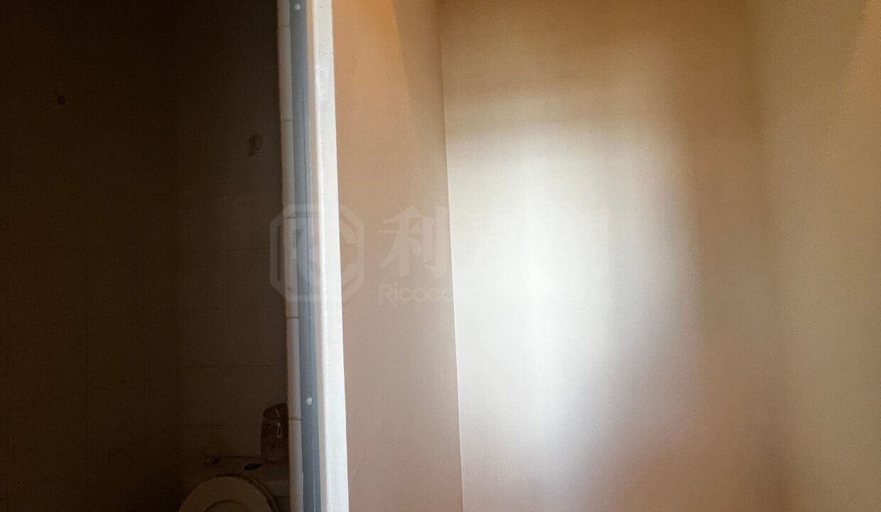 c7e6e95b-acb8-4e8a-a9f9-e6c7c5045e2c.jpeg