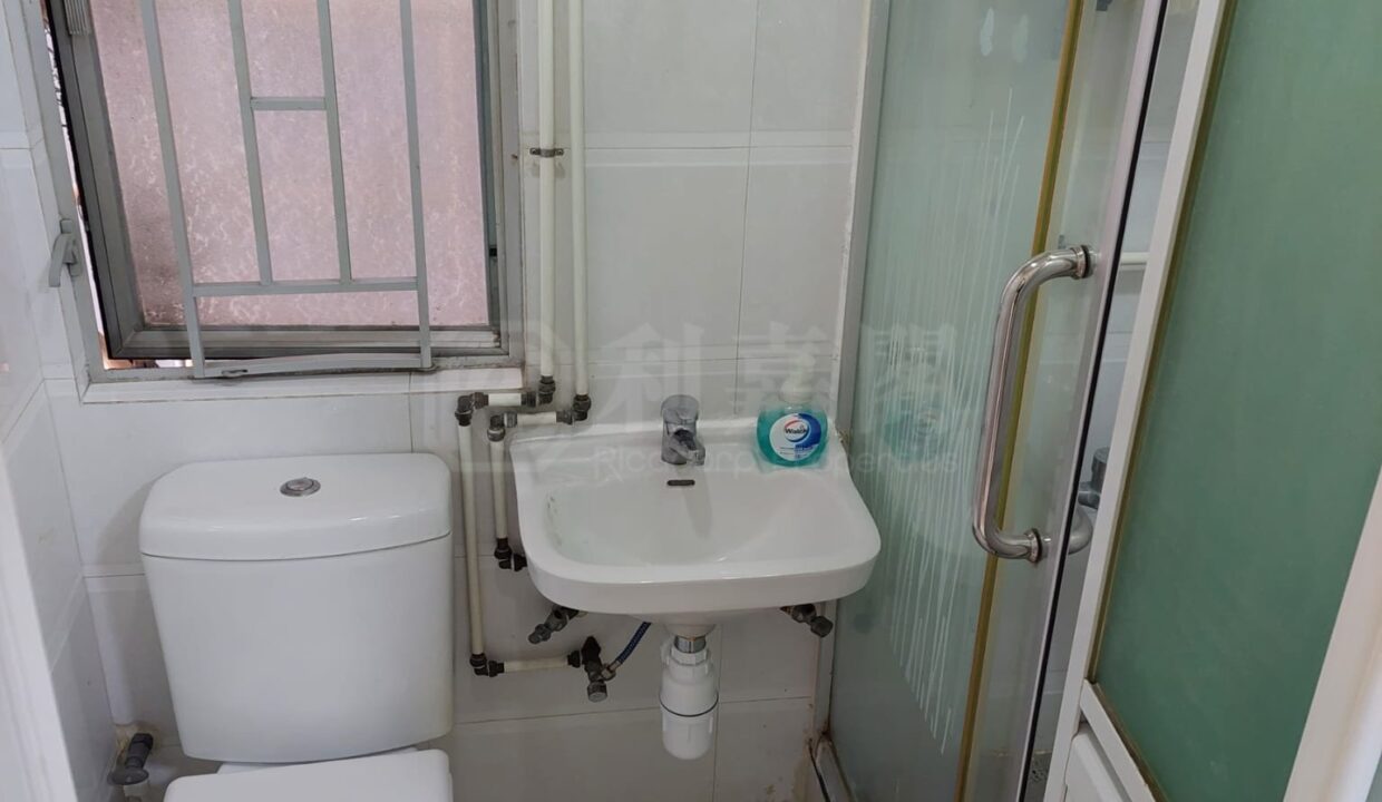 c946a8e6-17c7-47eb-b6b0-6fda1960ac51.jpeg