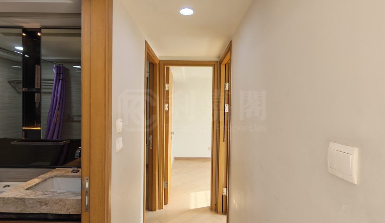 cc77e1e2-2721-4551-8171-3d523ae82248.jpeg