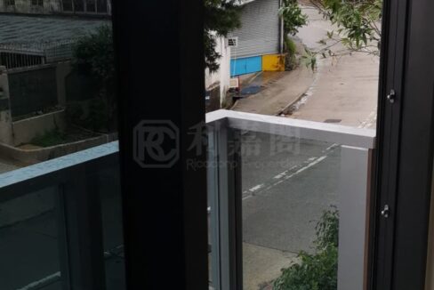 d81c068b-11ee-4cec-8c0a-d690a947fc20.jpeg
