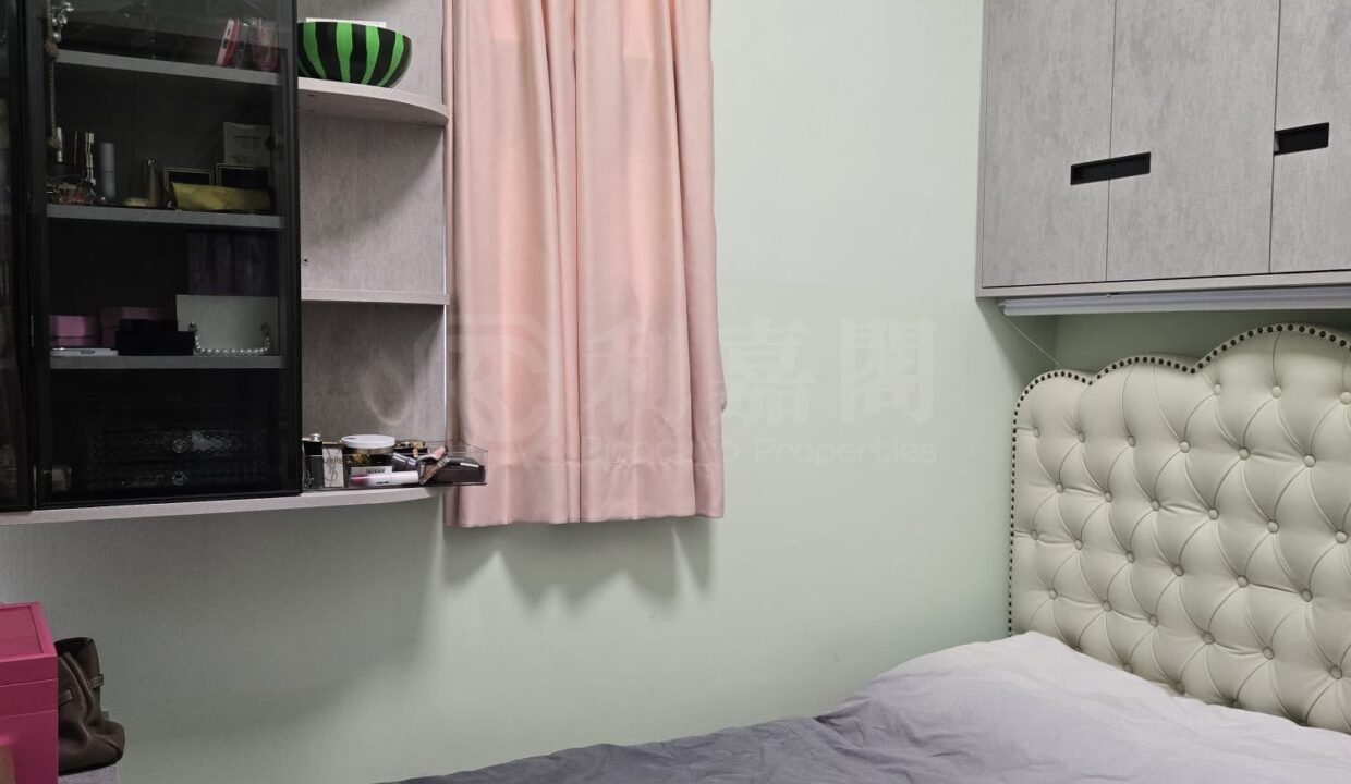 dc019b0c-72b5-4c3f-8940-910e012f0069.jpeg