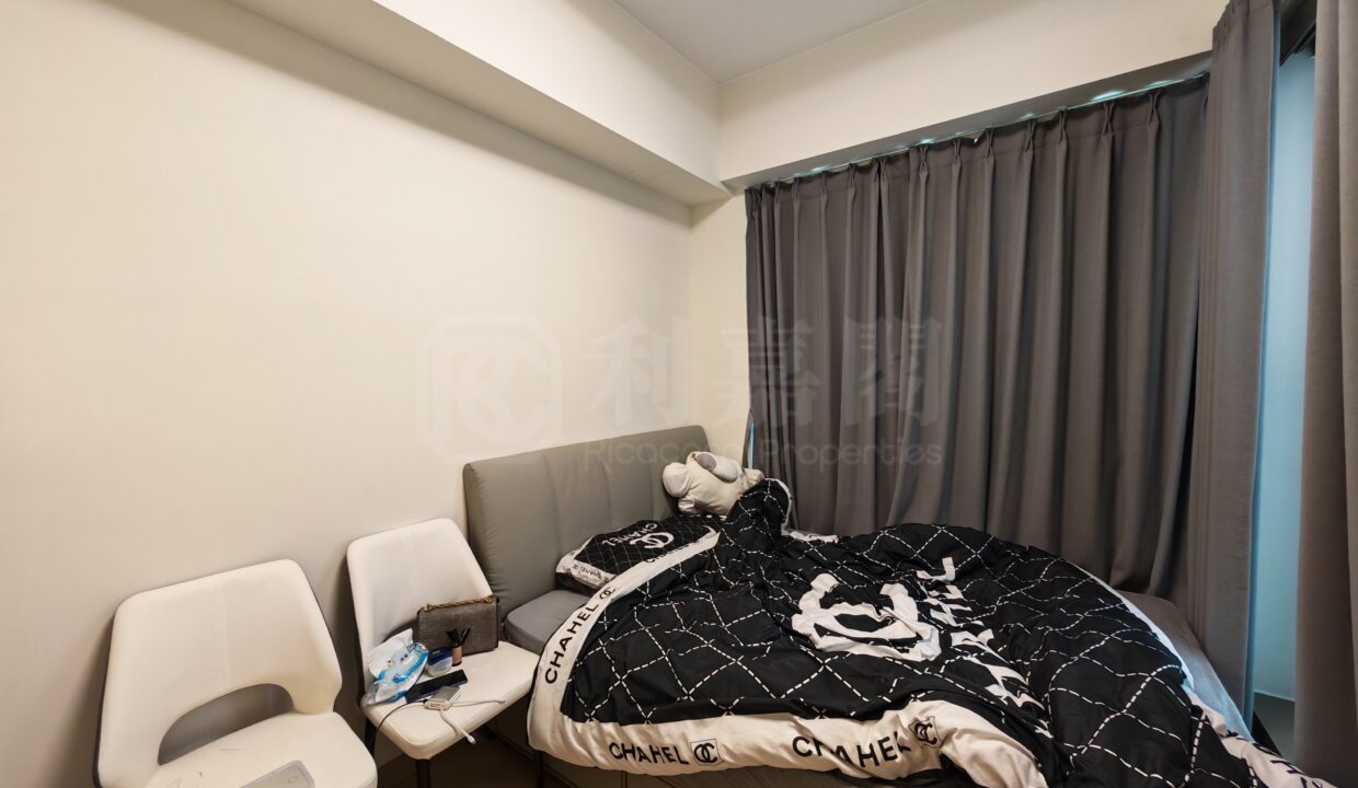 e963d284-cf63-45c1-98de-7c282ebb76a7.jpeg