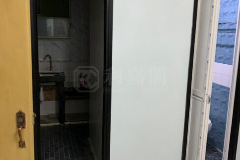 ea686ab0-6f32-44e0-80b1-9b758835a1e1.jpeg