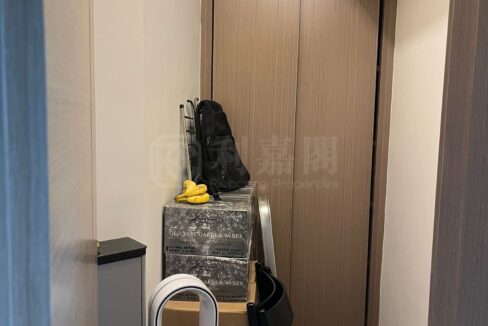 eb3b818f-aef0-459f-afd2-6cb2efd0ce55.jpeg