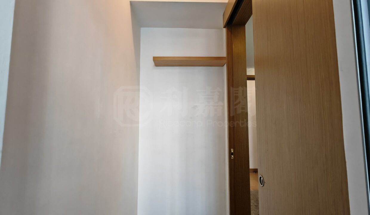 ebd8197d-14ba-49e9-8f87-0de92f3449ae.jpeg