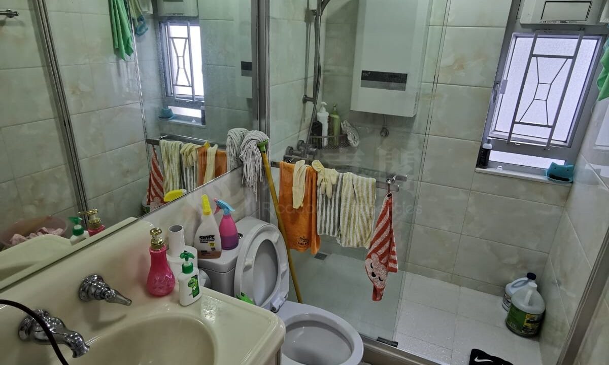 eee95c26-f23e-45f6-a073-7dcb09c980f0.jpeg