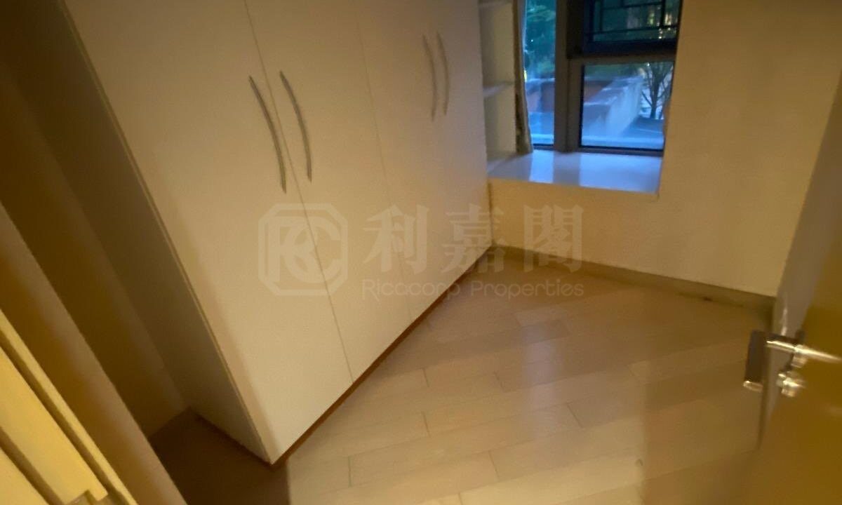 f8823326-adce-4773-a4bd-e33142302313.jpeg