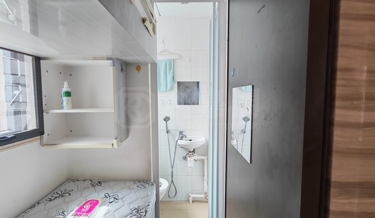 fd96c3b1-d64d-4293-b93f-cf77a1aa55d5-882.jpeg