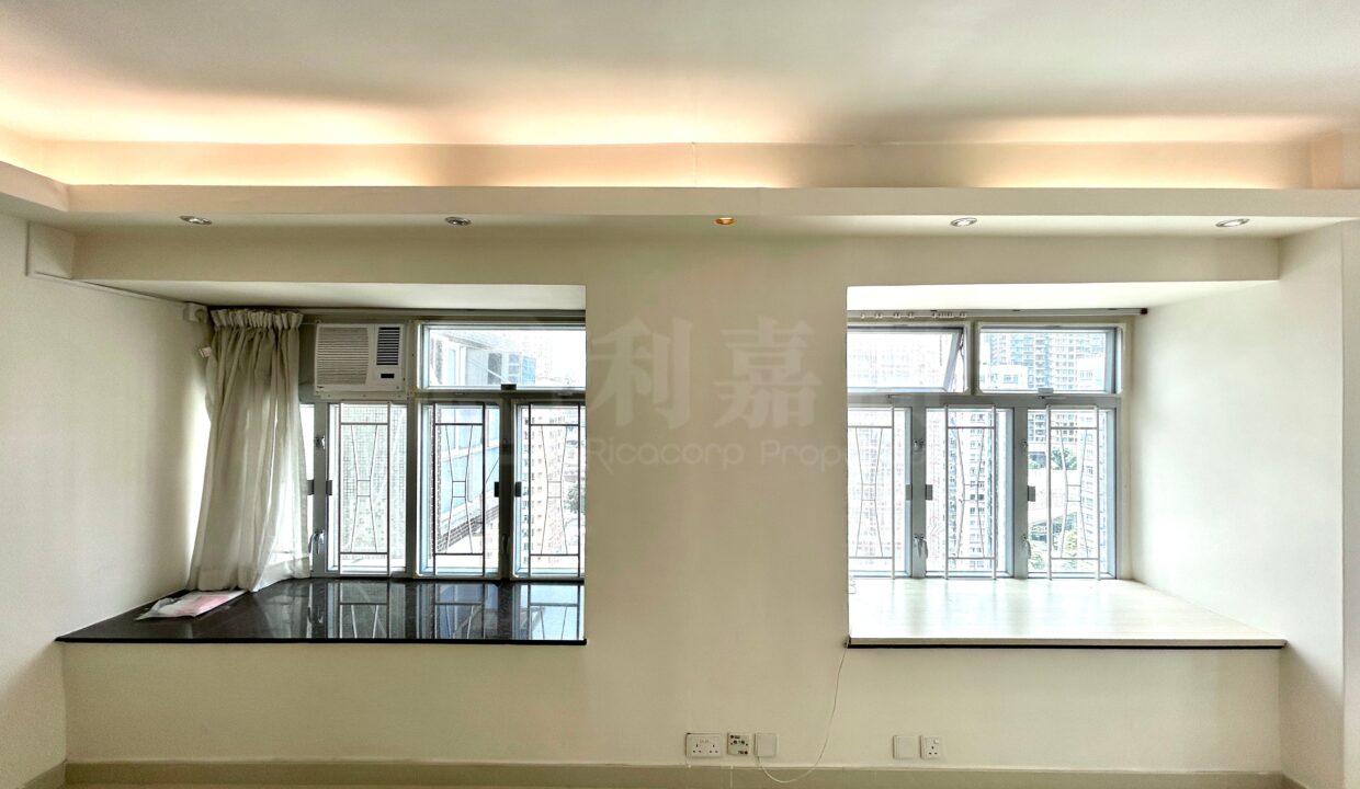 ff63373e-5439-4b04-91cf-2950e8c102a2.jpeg