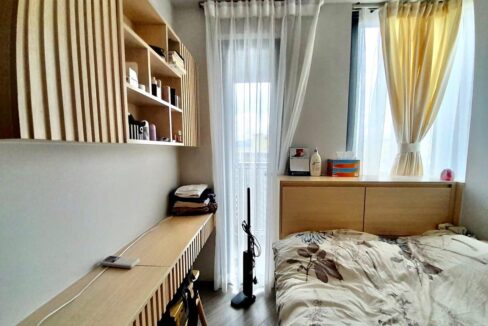 2f8df1fb-46bc-4d93-a6a2-d611611ac2cb