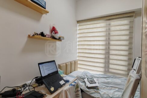 4cd53306-d30f-4eed-8d83-45f5d6a8a5bf