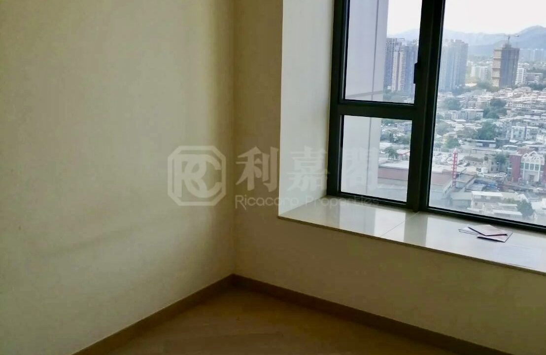 85aaf1e8-9249-4db3-af42-4ba2b02bbdce
