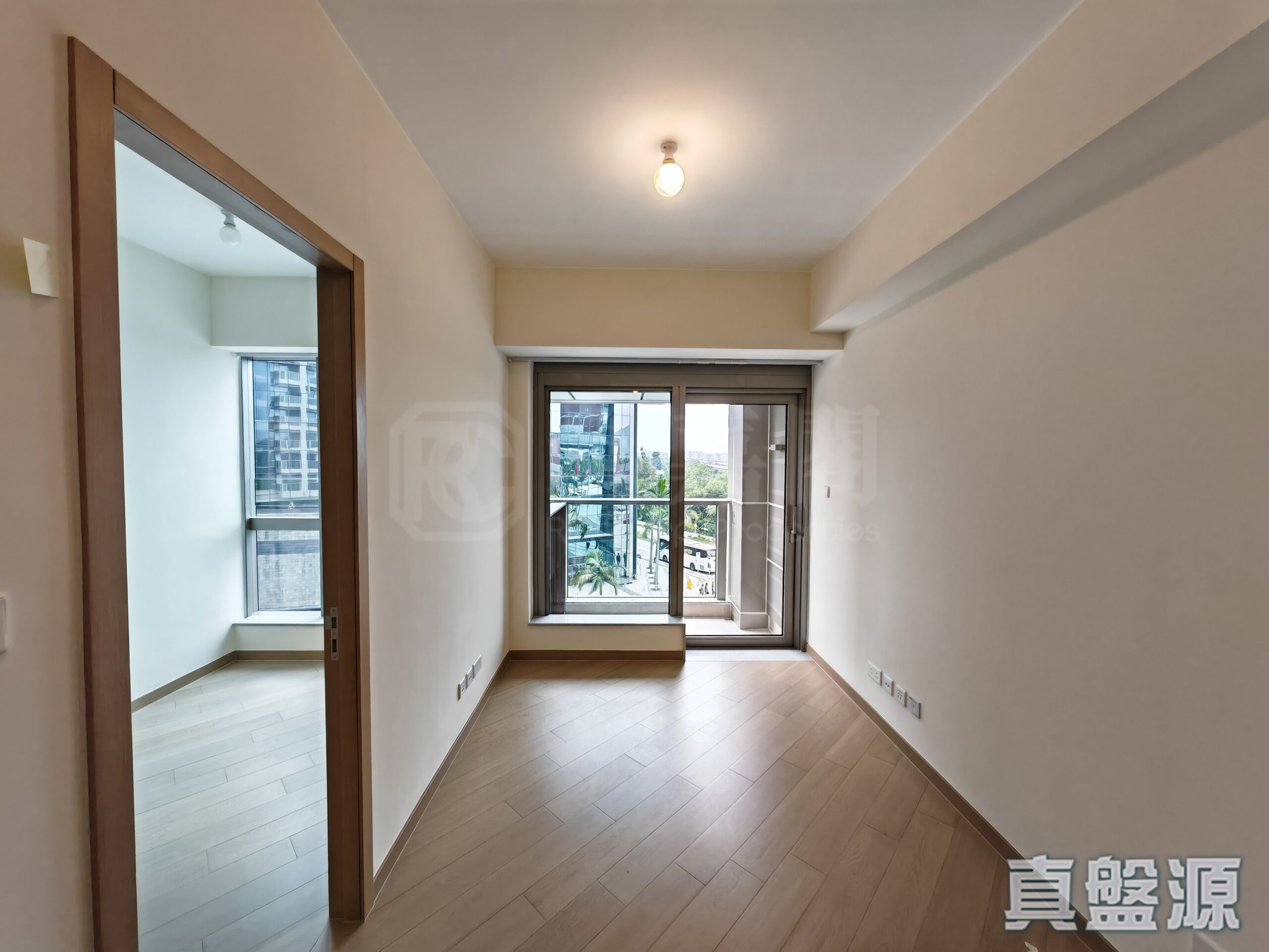 【港鐵錦上路站旁邊 柏瓏1B期 352呎優質一房】 - 元朗屋網 28YuenLong.com