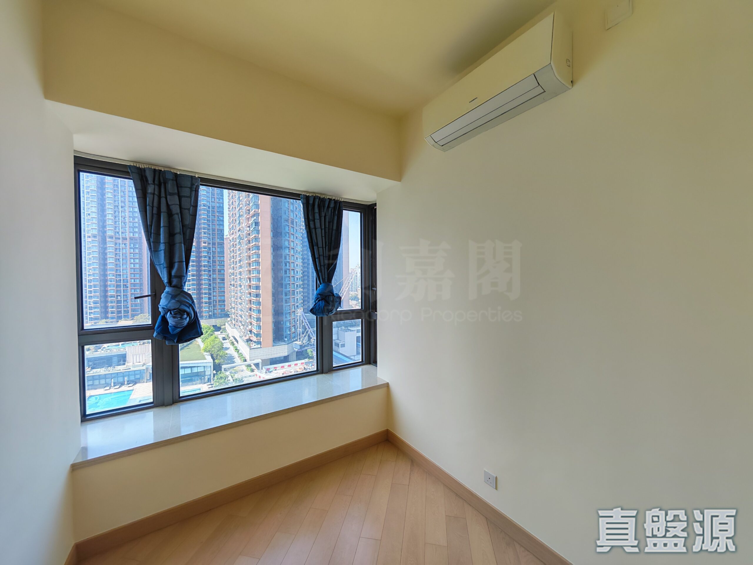 【新鴻基旗艦 GRAND YOHO 519呎中高層2房】 - 元朗屋網 28YuenLong.com