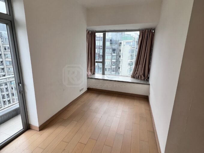 尚悅極高層3房套加工人房，即約，價錢照傾 - 元朗屋網 28YuenLong.com