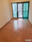 Yoho二期2房梗廚，內園池景 - 元朗屋網 28YuenLong.com