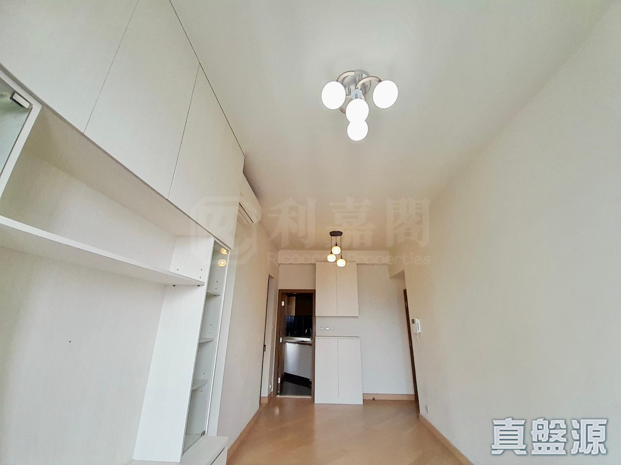 $830萬高層向西北，拎包入住
