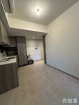 Yoho低密度住宅2房，千金難買東南！ - 元朗屋網 28YuenLong.com