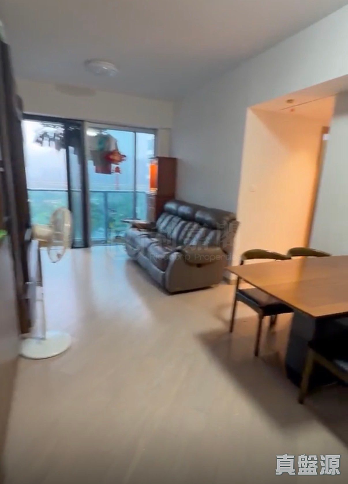 出租Yoho三房套+工人房$25000，立即入住！ - 元朗屋網 28YuenLong.com