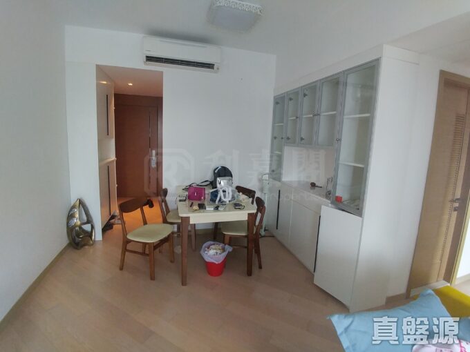 元朗站站頂$765萬3房，有票即試 - 元朗屋網 28YuenLong.com