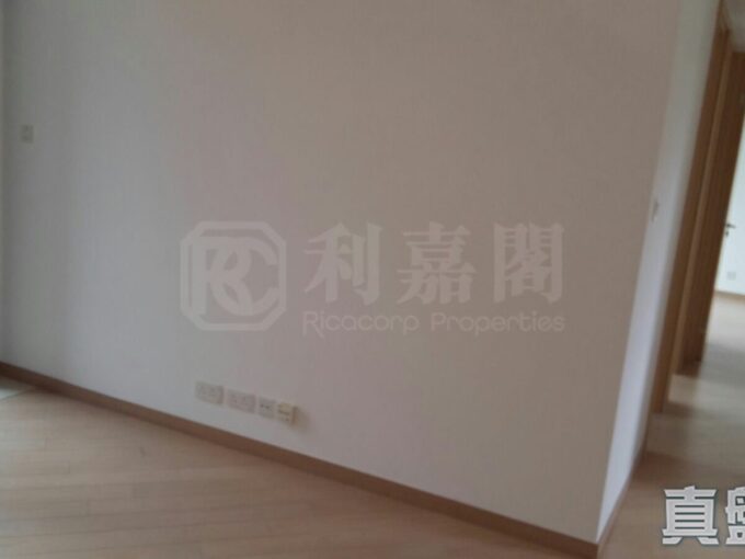 3房套+儲物室連露台向東北 - 元朗屋網 28YuenLong.com