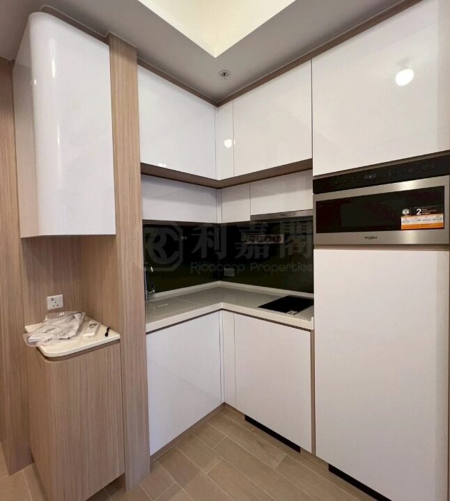 WhatsApp Image 2026-09-03 at 18.44.33